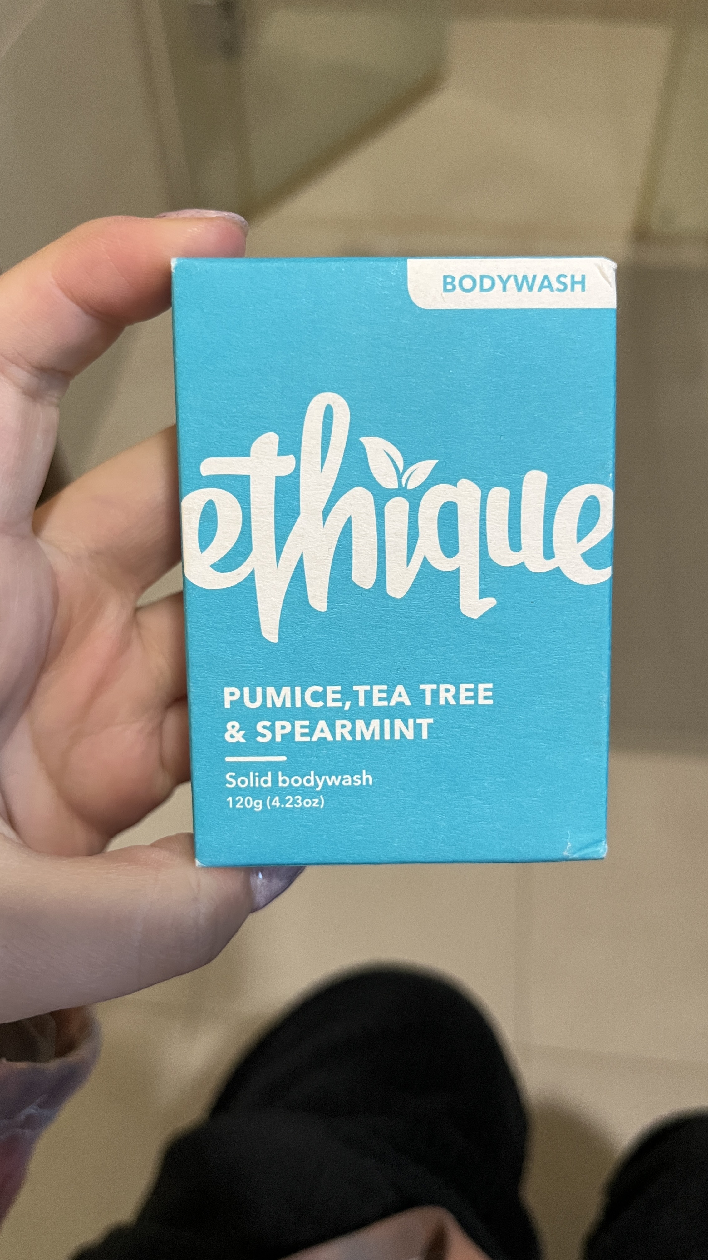 9A241899-404D-4735-B9F1-A4F30B78577F.jpe