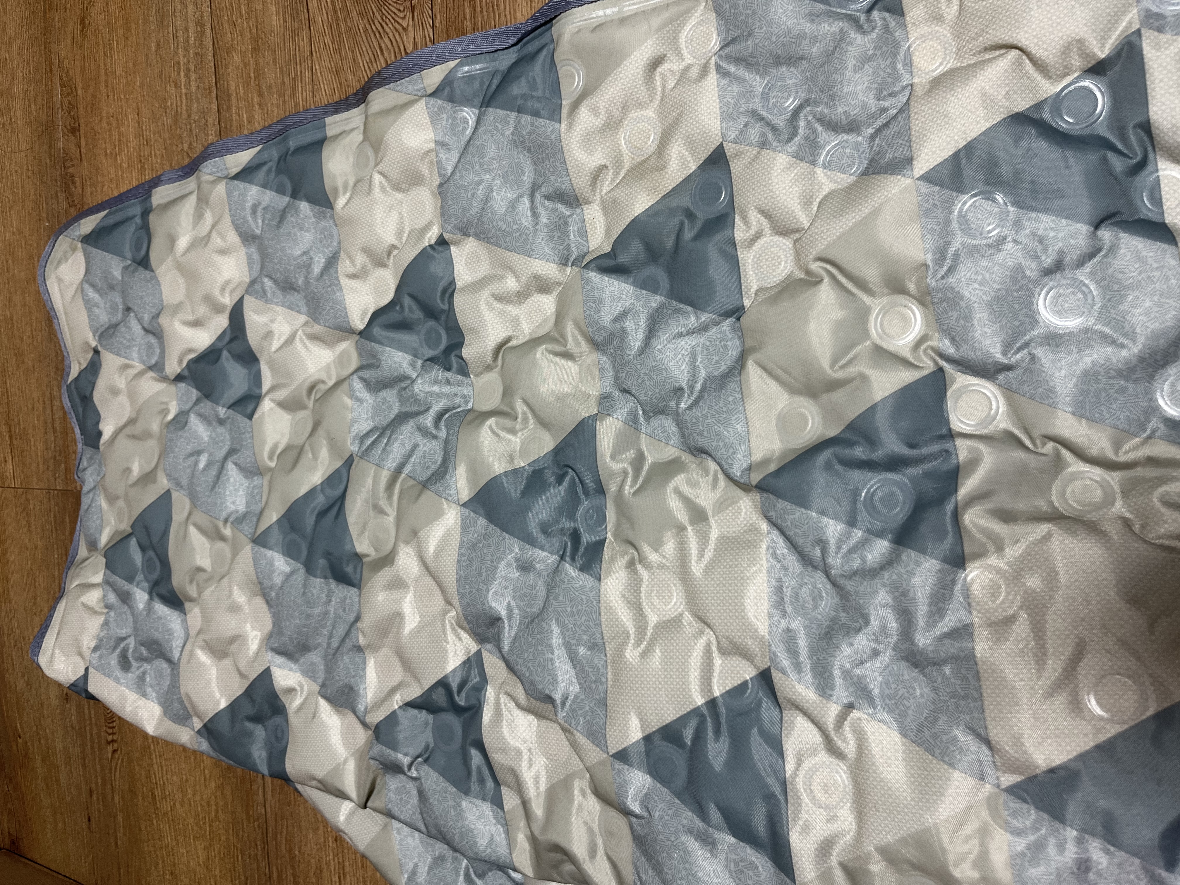 E38951EE-489A-40AD-B936-83FB66A2E673.jpe