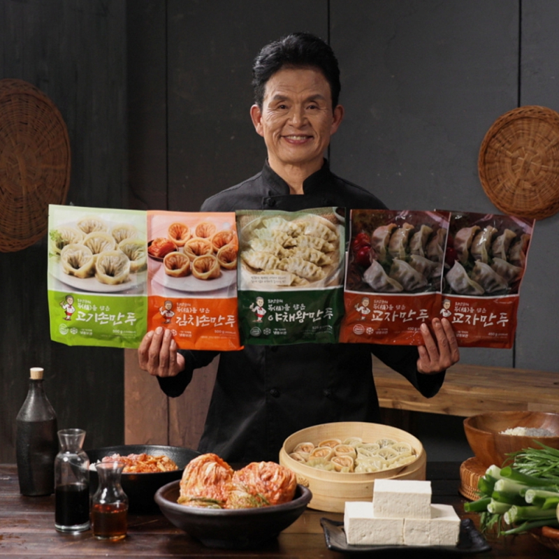 [최만순] 약선요리연구소 복을 담은 김치 교자 고기 야채 만두 1세트 116 알 + 사골 육수 3개 11일 16시 상품이미지