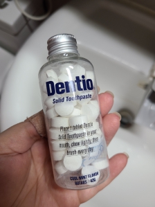 치약이 재활용이 어렵다고 해서 고체치약!