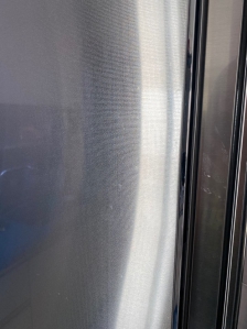 냉장고 문에 손자국 지우는 방법 알려주세요~