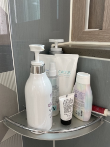 최소한의 바디 용품밖에 없어요