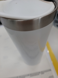 사무실에서 텀블러 사용해요