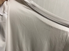 흰옷에 검은 물이 들었어요 ㅠㅠ