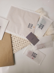 스플리트 가죽 제품 구경하고 가세요!!