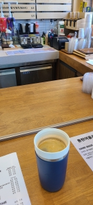 텀블러를 차에 항상 넣어놔요