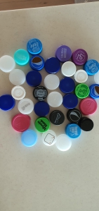 오늘도 병뚜껑 모음