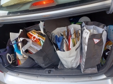 안쓰는 쇼핑백 기증했어요