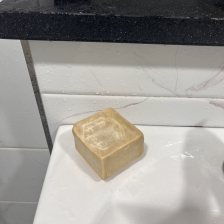 고체비누와 병뚜껑 사용하기