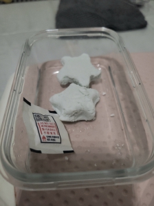 오래된 치약과 베이킹소다를 이용한 청소템