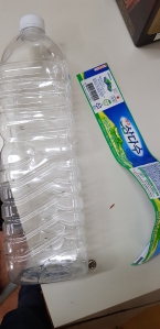 페트병 라벨분리했어용