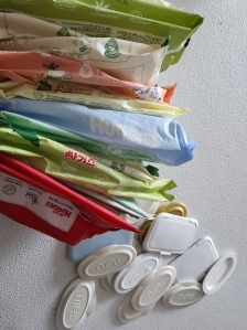 스티커제거 작업해봅니닷:)