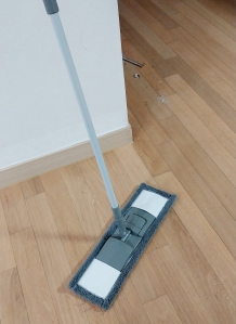 전기절약 막대걸레로청소