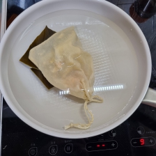 육수 낼때 일회용 팩 사용 하지 않기