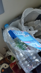 라벨떼고 분리수거 생활화하기!