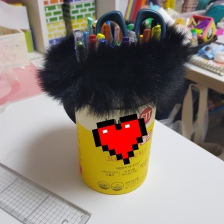 유산균통 튼튼한게 연필꽂이로 딱입니다