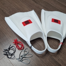 안쓰는 수경끈 재활용했어요~