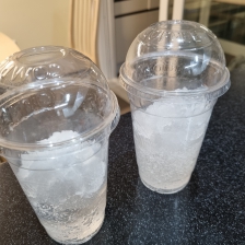 아이스팩을 방향제로 재활용했어요