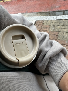 텀블러들고 외출