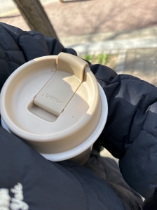 텀블러들고 외출