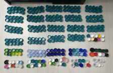 습관적 병뚜껑 모으기