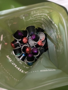 커피캡슐 재활용 모으기 하고있습니다!