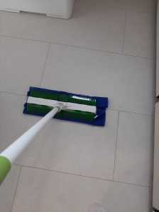 일회용 정전기포 대신 걸레사용