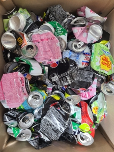 캔 모으기 178개