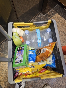 종량제 봉투 대신  카트를 애용합니다