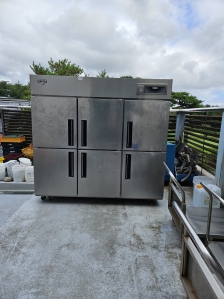 폐TV 간편하게 배출하였습니다