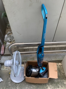 집에 안쓰는 폐가전제품 배출해요