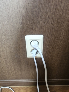 외출시 전기코드 빼고가기