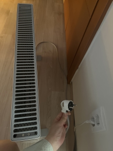 겨울철 사용하지않는 전자제품 전기코드를 빼서 정리했어요