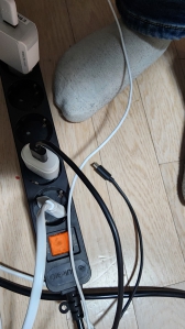 전기코드끄고나가기~^^