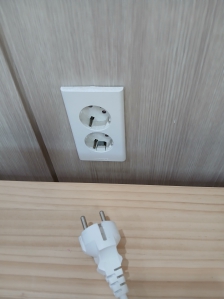 전기코드빼기실천