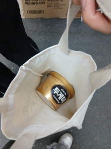 비닐봉지 대신 장바구니로오