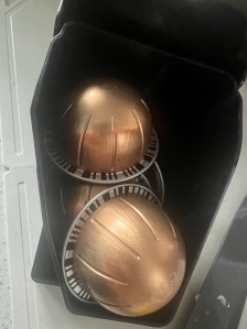 캡슐 모으고 있어요!