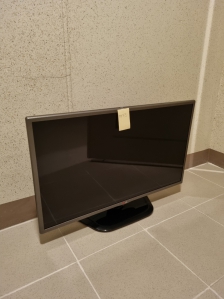 오래된 TV 굿바이...