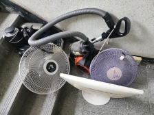 선풍기랑 노트북 모니터~