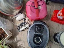 드라이기 2개랑 전기밥솥2개요