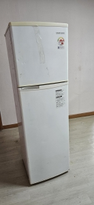 이사하고 폐가전 소형냉장고 배출하고 인증합니다
