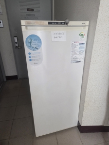 고장난 냉동고 수거해가셨어요~