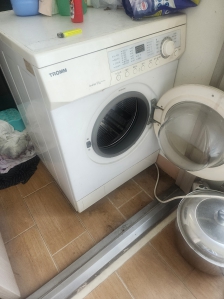 세탁기 ㆍ선풍기 등 수거요청합니다