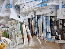 10월 테트라팩 찾기