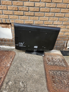 텔레비전 수거신청 했어요