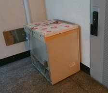 김치냉장고 배출했어요 