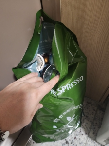 커피캡슐은 꼭 모아서 가져다 줘요!!