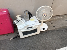 이사가기 전 버리는 가전 수거했습니다