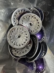 주말에 캡슐 사러 가야겠어요