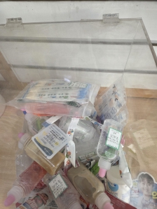 약국에 약. 수거함이 있ㅇ닝ㆍㄴㄷ